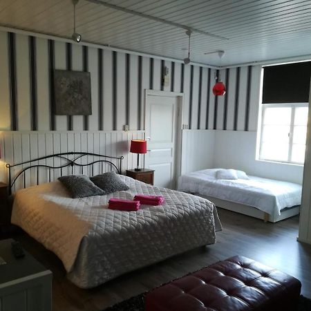 Hotelli Huiskankorpi Boutique Hotel Nivala Esterno foto