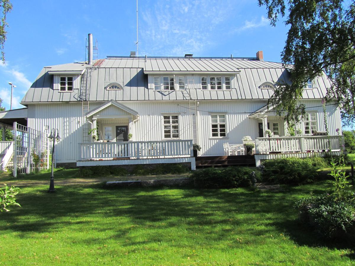 Hotelli Huiskankorpi Boutique Hotel Nivala Esterno foto