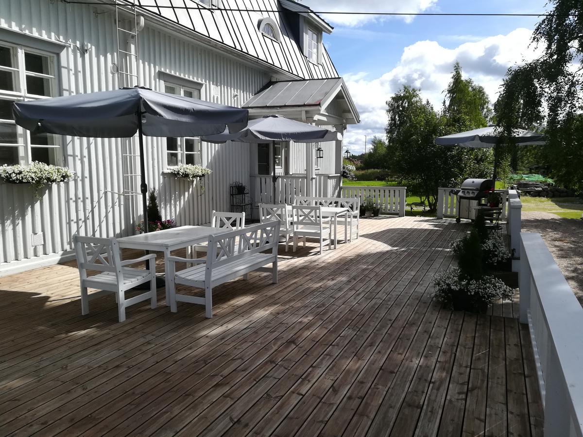 Hotelli Huiskankorpi Boutique Hotel Nivala Esterno foto