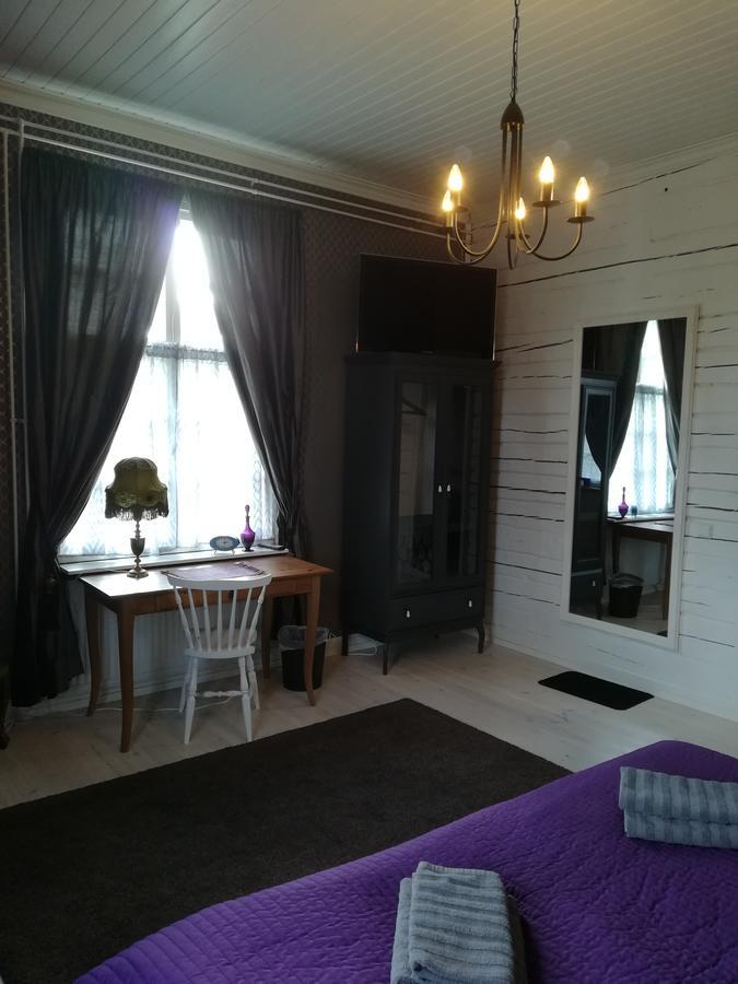 Hotelli Huiskankorpi Boutique Hotel Nivala Esterno foto